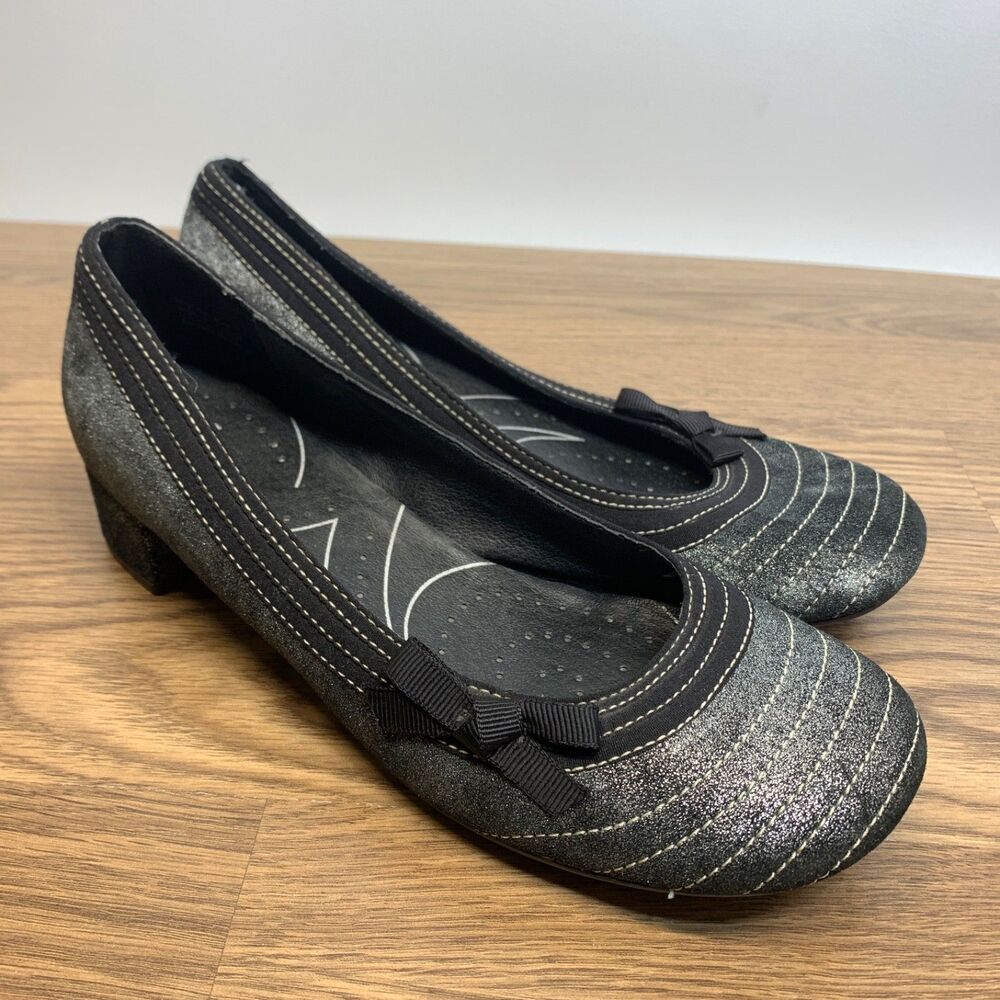 Indigo By Clarks Low Heels Womens 9.5M Casual Pumps Black Leather Slip On